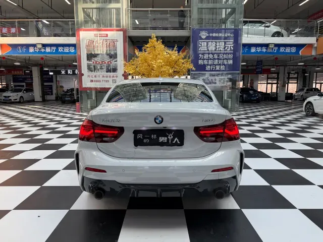 BMW 1 Series — Фото автомобиля 5