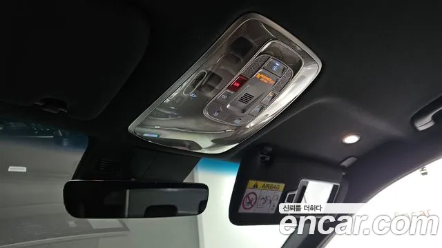 Genesis GV70 — Фото автомобиля 26