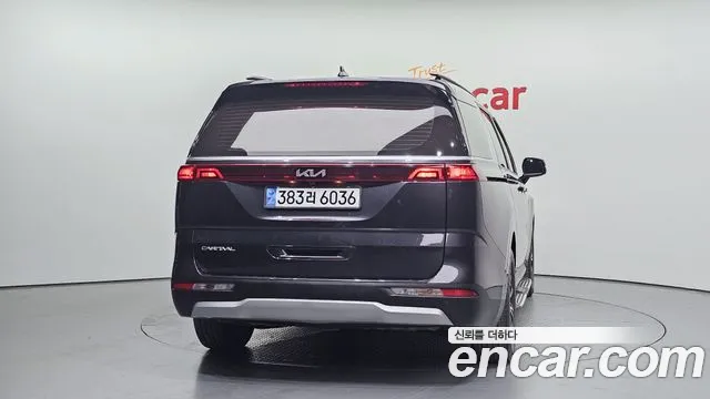 Kia Canival Carnival 4 поколение Дизель 9 мест Prestige — Фото автомобиля 4