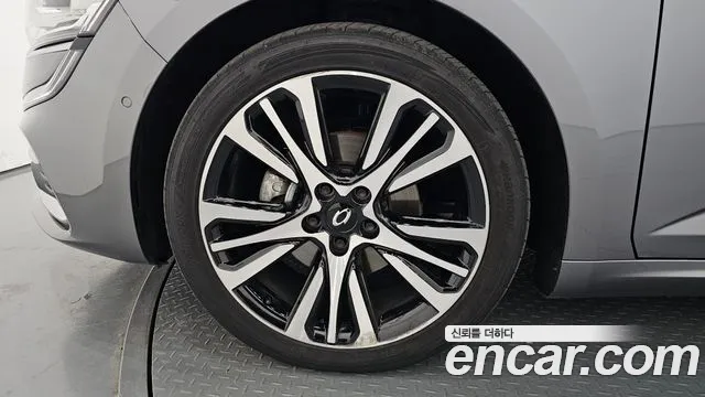 Renault-KoreaSamsung SM6 Новый SM6 1.8 TCe Première — Фото автомобиля 5