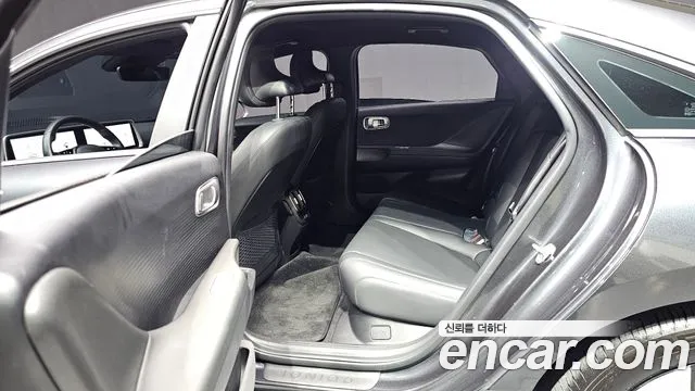 Hyundai Ioniq 6 — Фото автомобиля 18