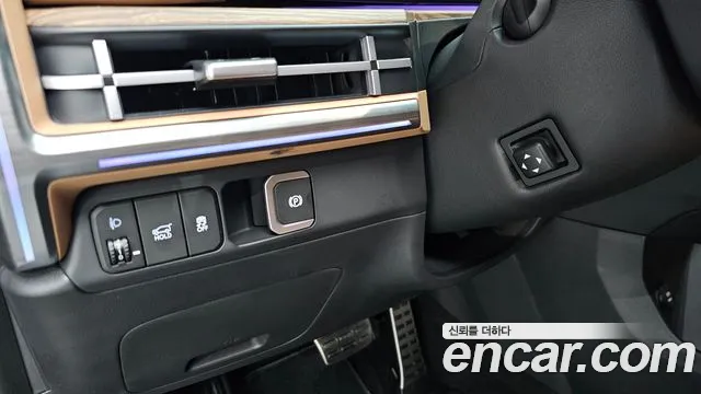 Hyundai Santa Fe MX5 — Фото автомобиля 20