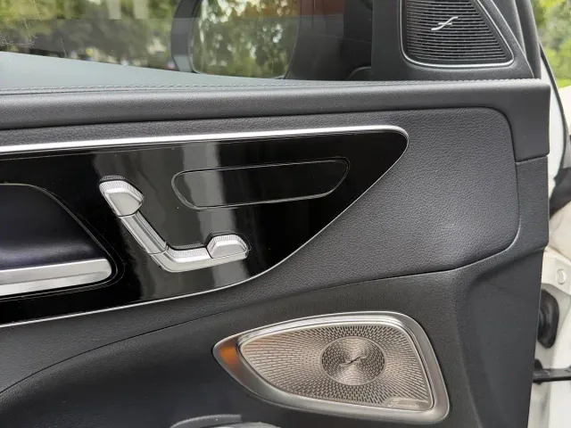 Mercedes-Benz C-Class — Фото автомобиля 8