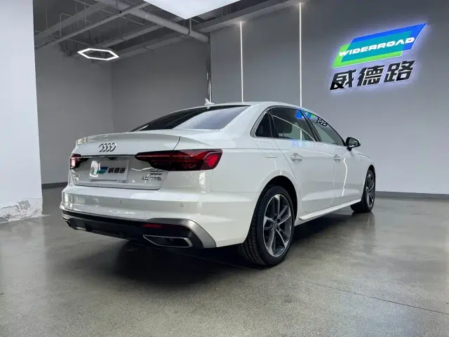 Audi A4L — Фото автомобиля 7