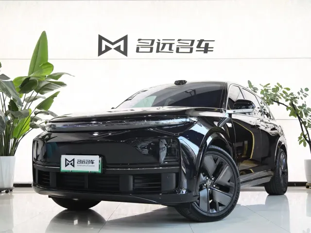 Фотография автомобиля — Li Auto L7