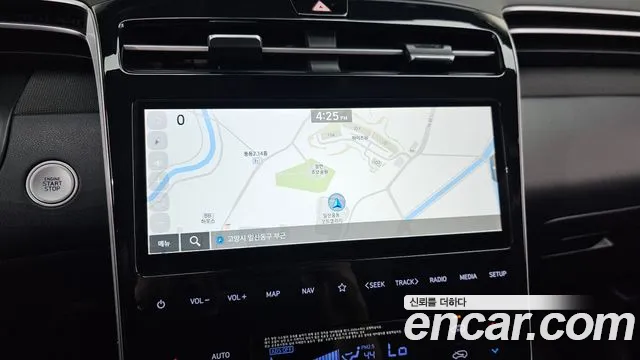 Hyundai Tucson Tucson (NX4) Бензин 1.6 турбо 2WD — Фото автомобиля 17