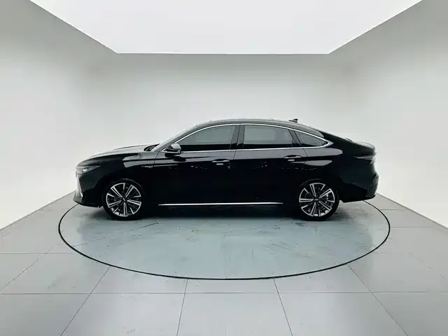 Chery Arrizo 8 — Фото автомобиля 10