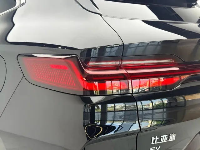 BYD Song PLUS — Фото автомобиля 7