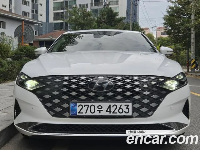 Hyundai Grandeur (New) Hybrid — Фото автомобиля 3