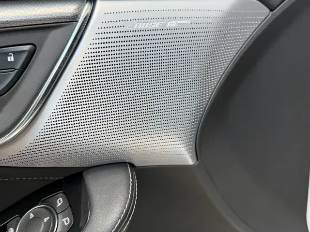 Cadillac CT5 — Фото автомобиля 21