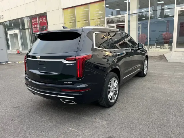 Cadillac XT6 — Фото автомобиля 16