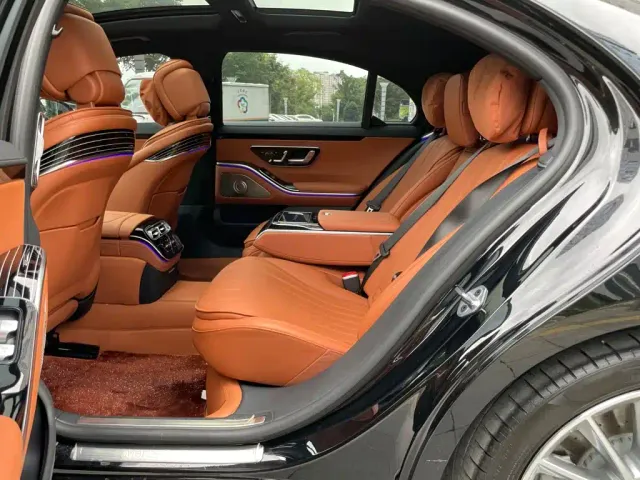 Mercedes-Benz S-Class — Фото автомобиля 12