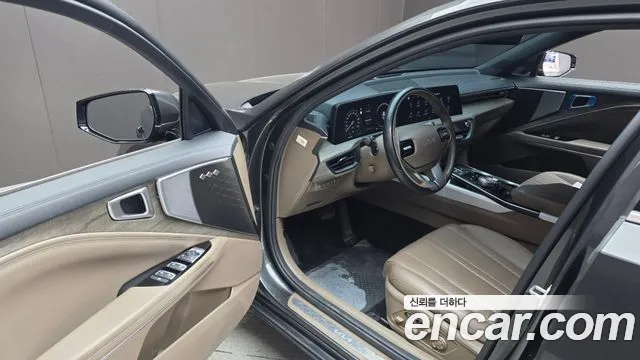 Kia K8 — Фото автомобиля 15