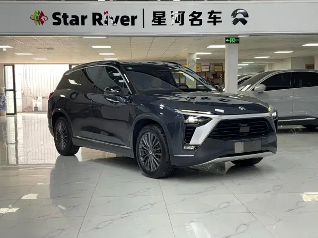 Nio ES8 — Фото автомобиля 3