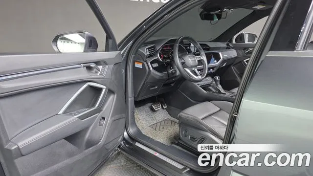 Audi Q3 35 TDI Premium Sportback — Фото автомобиля 11