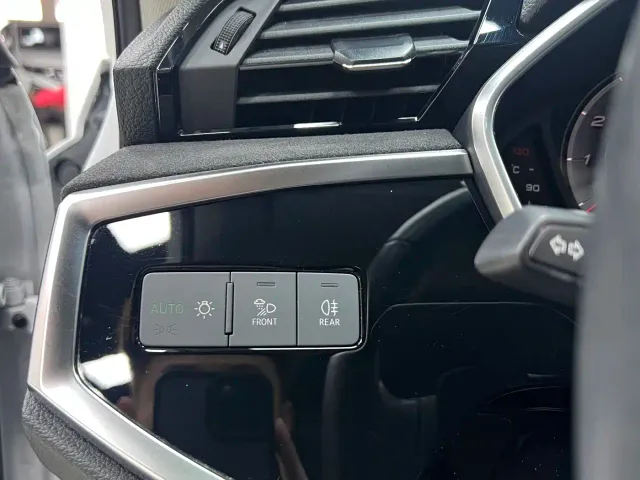 Audi Q3 — Фото автомобиля 8