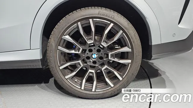 BMW X6 — Фото автомобиля 20