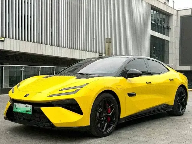 Фотография автомобиля — Lotus Emeya