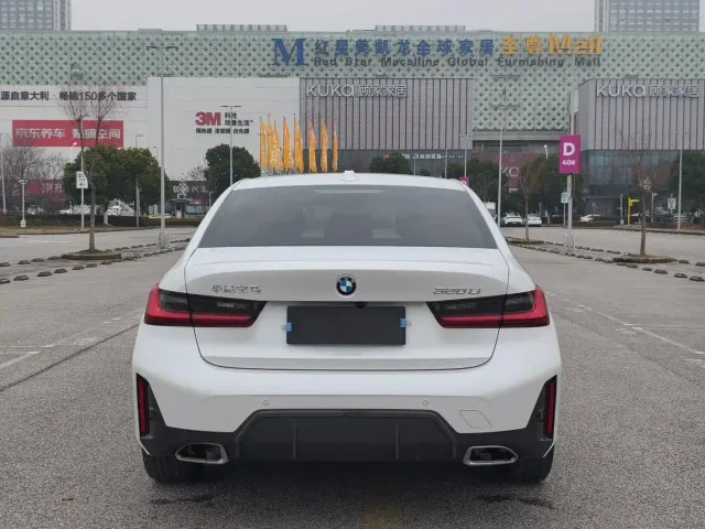 BMW 3 Series — Фото автомобиля 6