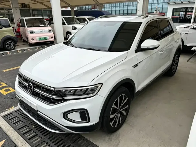 Фотография автомобиля — Volkswagen T-Roc