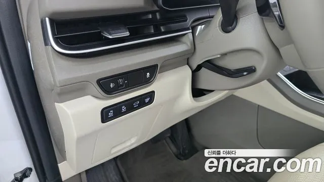Kia Carnival 4th Gen — Фото автомобиля 22