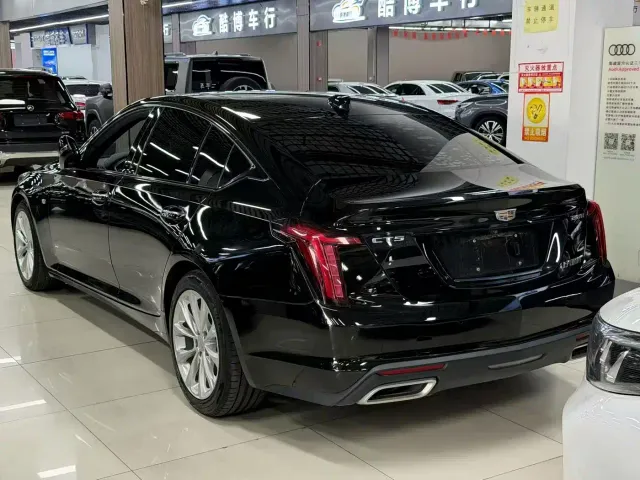 Cadillac CT5 — Фото автомобиля 4