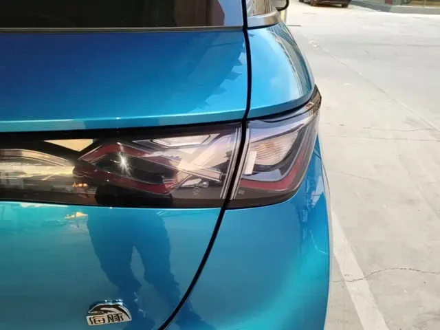 BYD Dolphin 2021 Model 405km Fashion Edition — Фото автомобиля 7