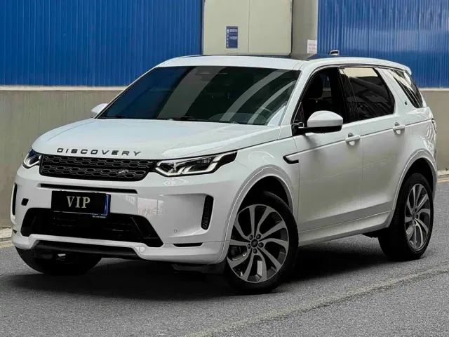 Фотография автомобиля — Land Rover Discovery Sport