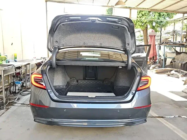 Honda Accord — Фото автомобиля 18