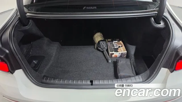 BMW 5 Series G30 — Фото автомобиля 24