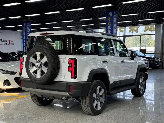 BAIC BJ40 — Фото автомобиля 15