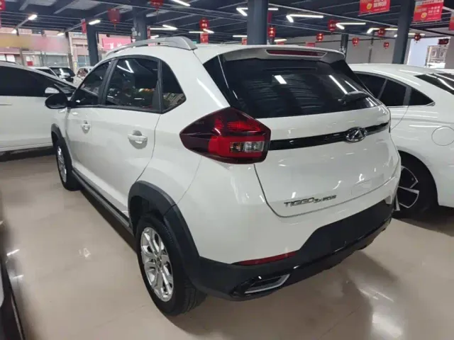 Chery Tiggo 3x — Фото автомобиля 4