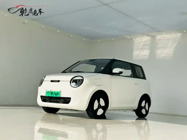 Фотография автомобиля — Changan Lumin