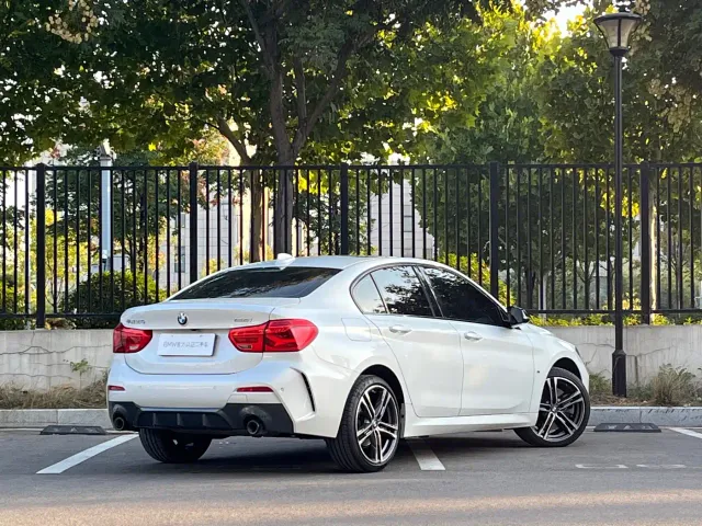 BMW 1 Series — Фото автомобиля 6
