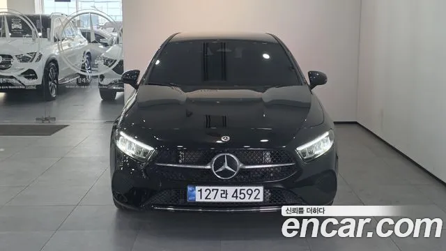 Mercedes-Benz A-Class W177 — Фото автомобиля 16