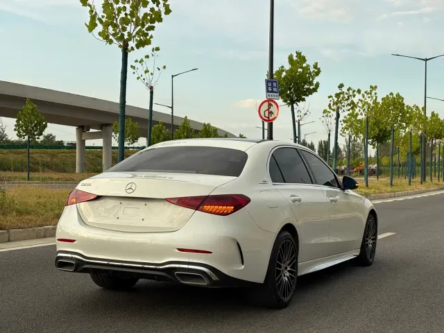 Mercedes-Benz C-Class — Фото автомобиля 6