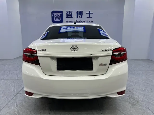 Toyota Vios — Фото автомобиля 13