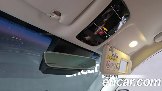 Hyundai Grandeur Grandeur (GN7) 2.5 Бензин 2WD — Фото автомобиля 20