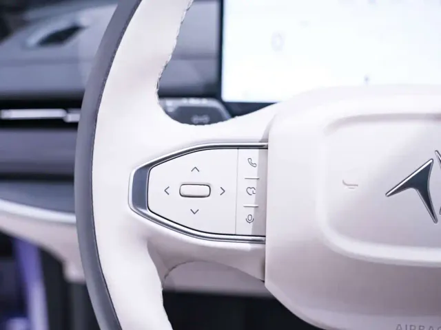Dongfeng eπ 007 — Фото автомобиля 25