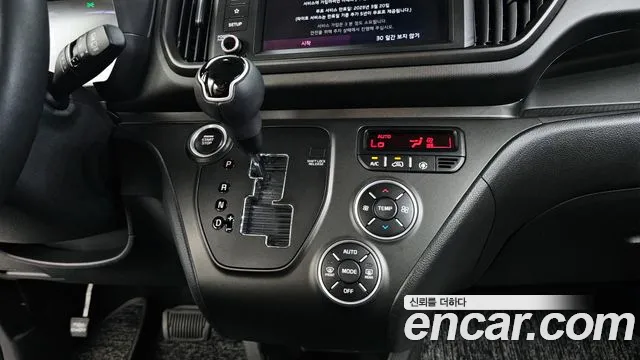 Kia RAY Новый Kia Ray Signature — Фото автомобиля 9
