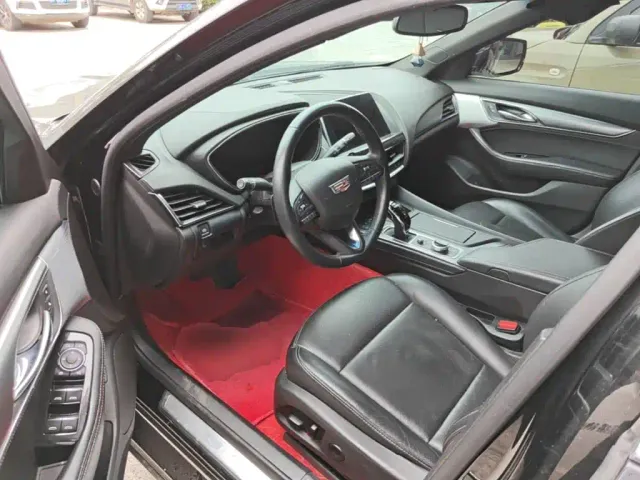 Cadillac CT5 — Фото автомобиля 15