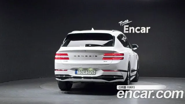 Genesis GV80 — Фото автомобиля 4