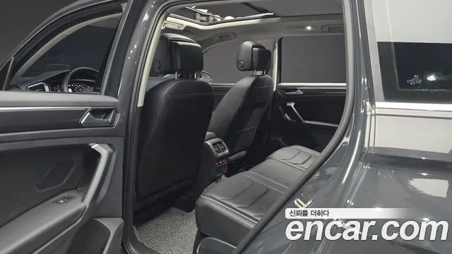 Volkswagen Tiguan Tiguan 2 поколение 2.0 TDI Prestige — Фото автомобиля 11