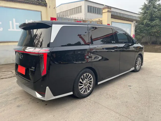 GAC Trumpchi M8 — Фото автомобиля 8