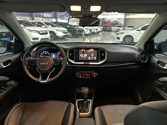 Kia KX1 — Фото автомобиля 7