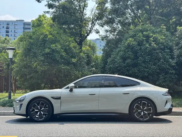 Xiaomi SU7 — Фото автомобиля 4