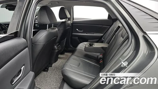 Hyundai Avante CN7 — Фото автомобиля 25
