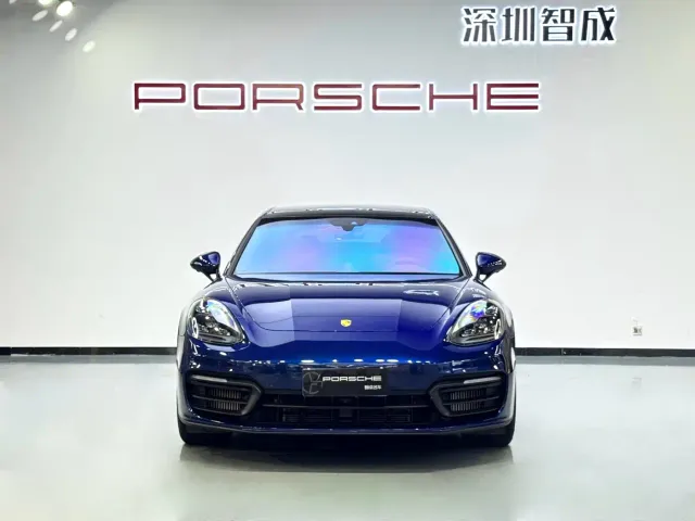 Porsche Panamera — Фото автомобиля 2