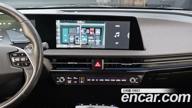Kia EV6 — Фото автомобиля 18