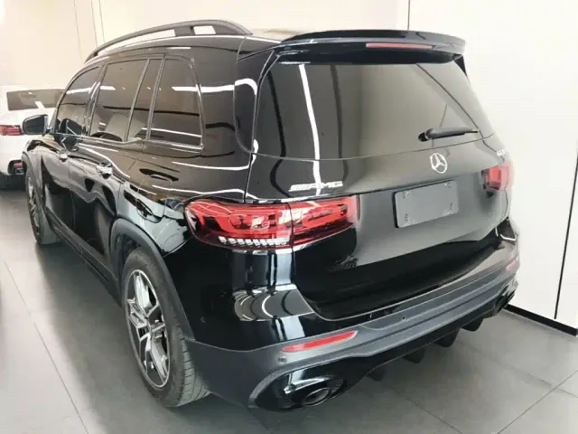 Mercedes-Benz GLB AMG — Фото автомобиля 4